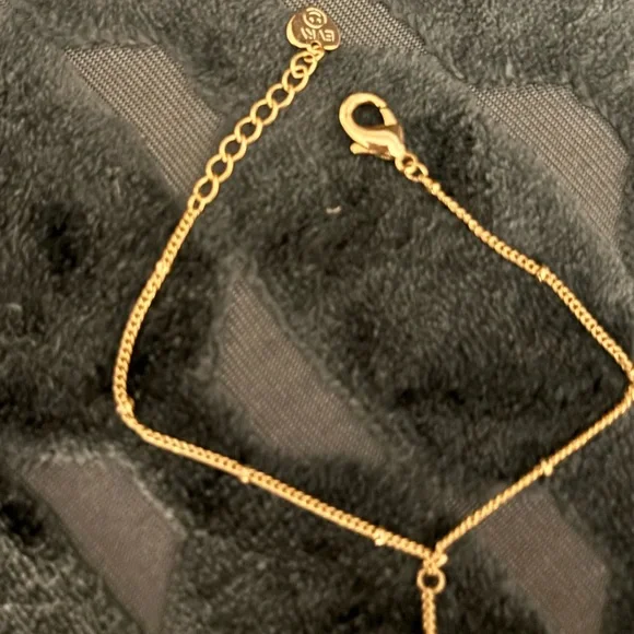 Hand Chain - Picture 2 of 2